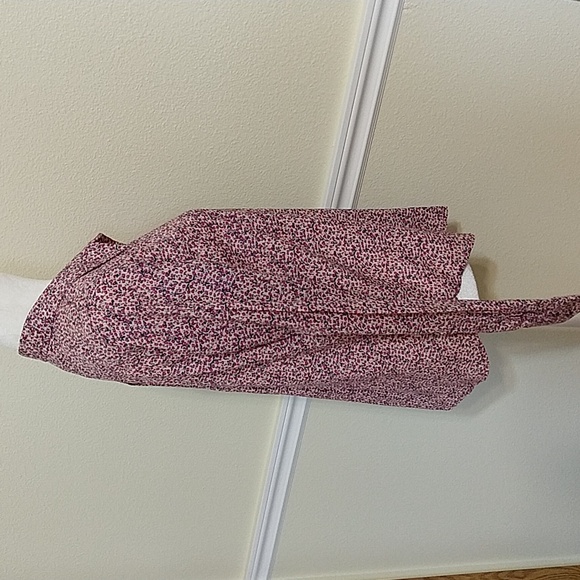 Forever 21 Floral Button Up Shirt - Picture 6 of 10